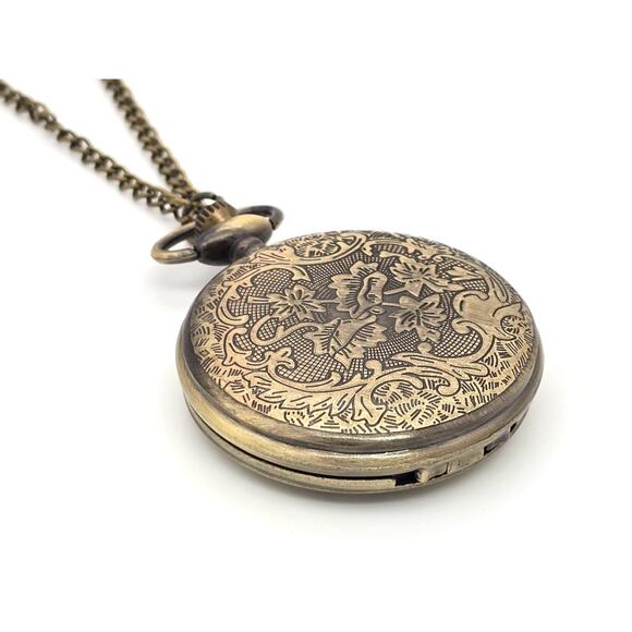 Pirate Pocket Watch – Vintage Look Nautical Skull Crossbones Buccaneers Ship - Picture 5 of 9